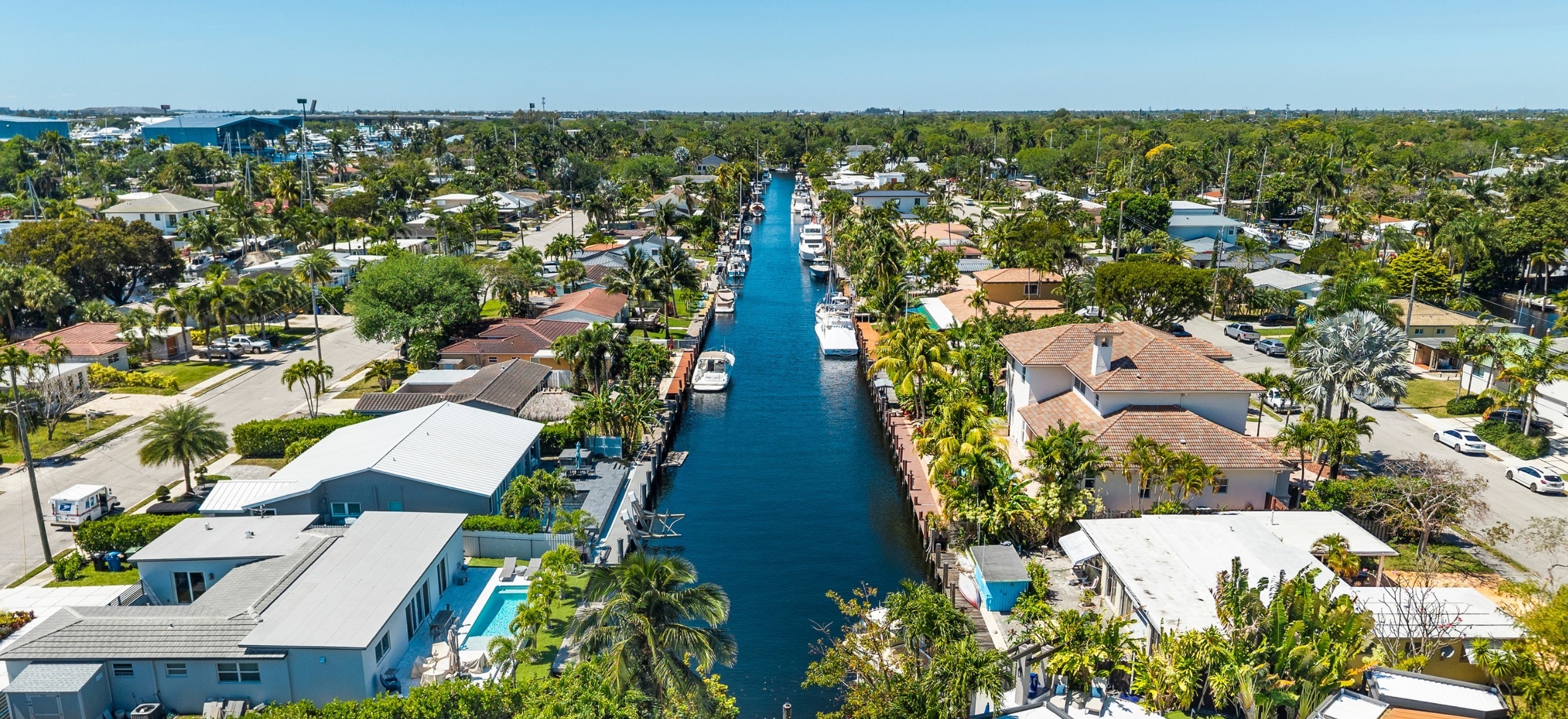 Why Touring Fort Lauderdale Real Estate by Boat Gives Buyers an Unfair Advantage
